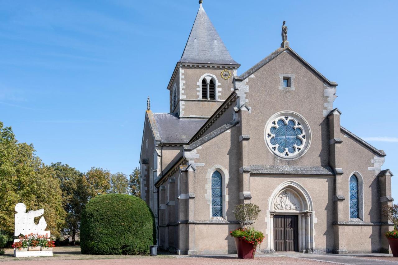 Une Halte Quelque Part Cheminot Zewnętrze zdjęcie